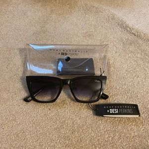 Quay Australia Desi Perkins Don’t @ Me Black Fade